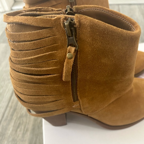 🫶🏽 Like new! Gorgeous Jessica Simpson Cirrena Suede Ankle Booties Size 10 😻 - Picture 4 of 8